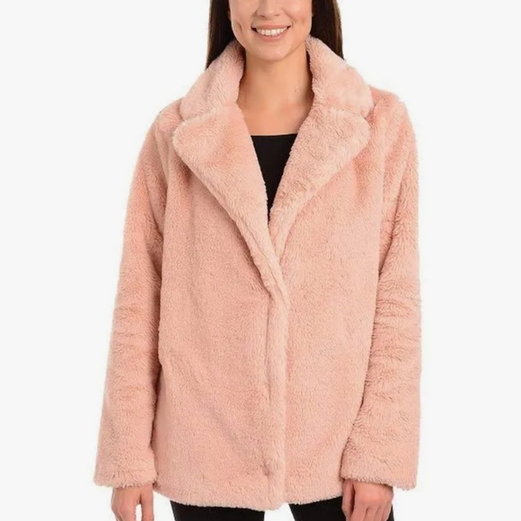 Kendall & Kylie Jackets & Blazers - Kendall & Kylie Blush Teddy Jacket